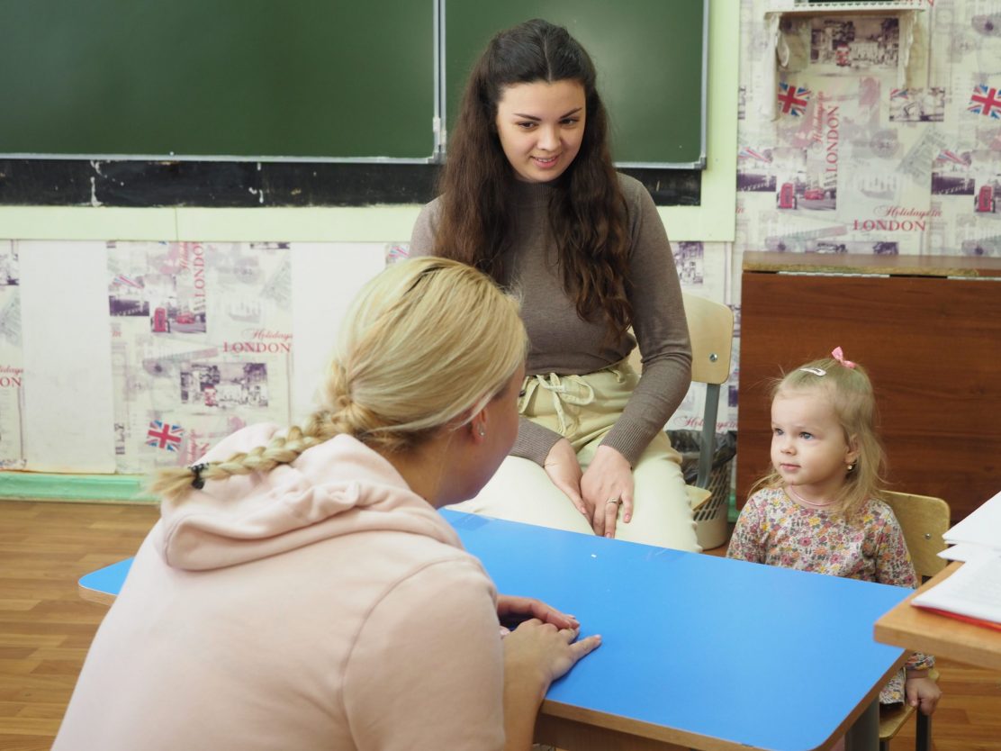 При поддержке фонда «ОМК-Участие» 69 детей из Выксы прошли бесплатную диагностику развития