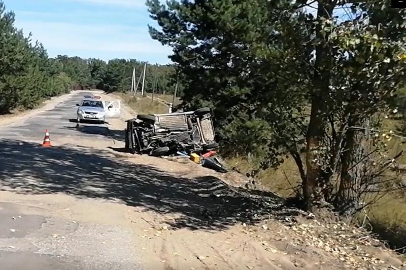 Пьяный водитель ВАЗа врезался в дерево в Выксунском городском округе 15 августа