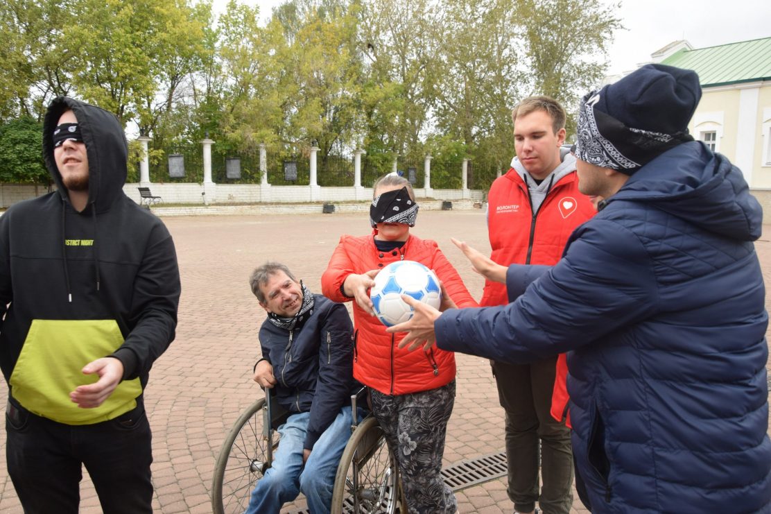 В Выксе при поддержке фонда «ОМК-Участие» прошли первые инклюзивные молодежные Игры