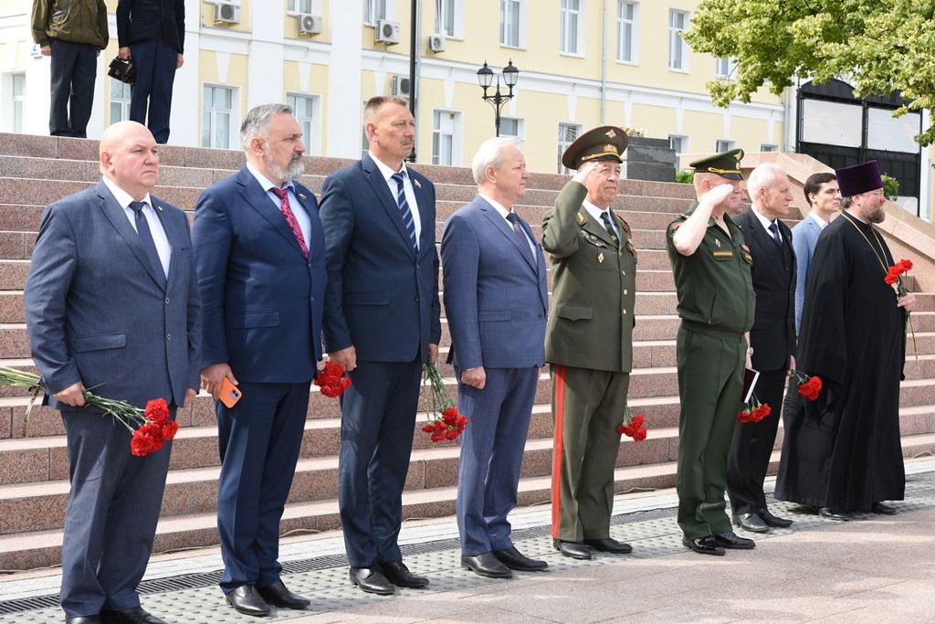 30 нижегородских призывников отправились на военную службу в элитные войска