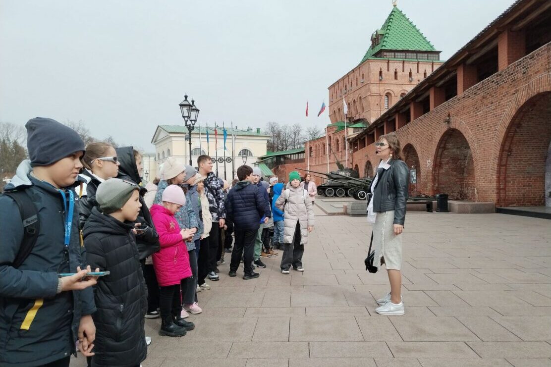 Белгородским школьникам провели экскурсию по Нижнему Новгороду